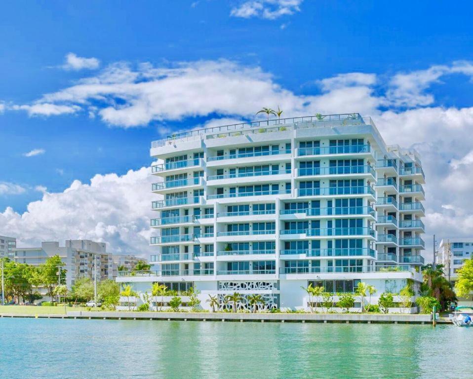 Апартаменти Ivory On The Bay Маямі-Біч Екстер'єр фото